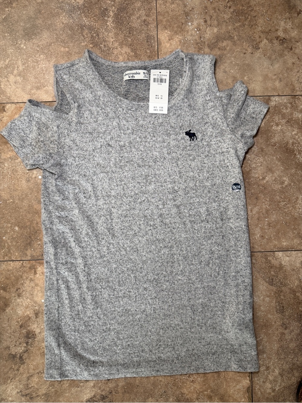 abercrombie kids Gray Cold-Shoulder Tee with Logo